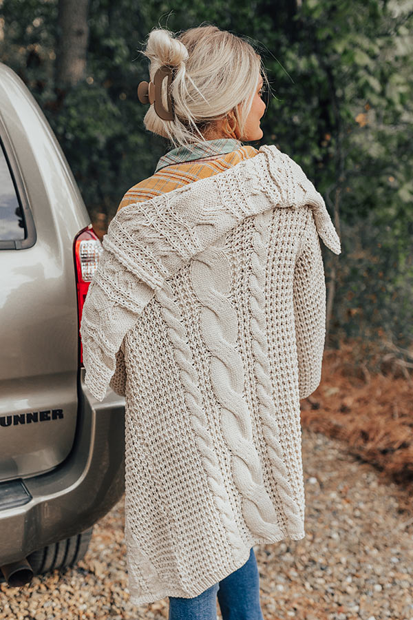 Mountain View Cable Knit Cardigan In Ivory