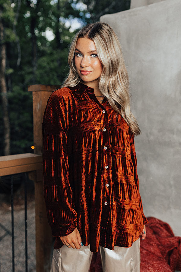 Amazing Views Velvet Top in Dark Cinnamon