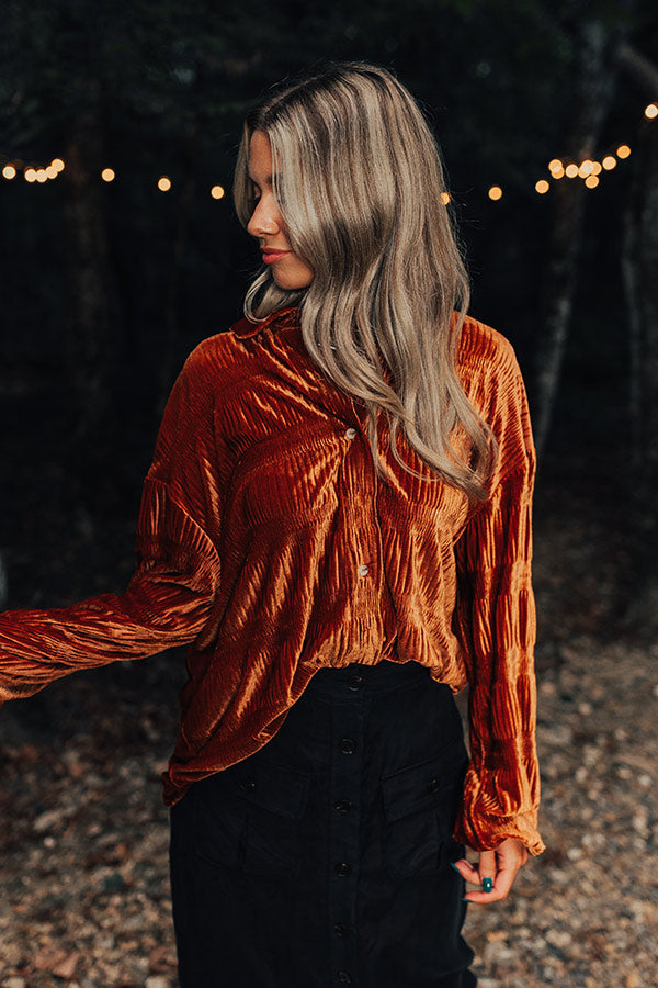 Amazing Views Velvet Top in Rust