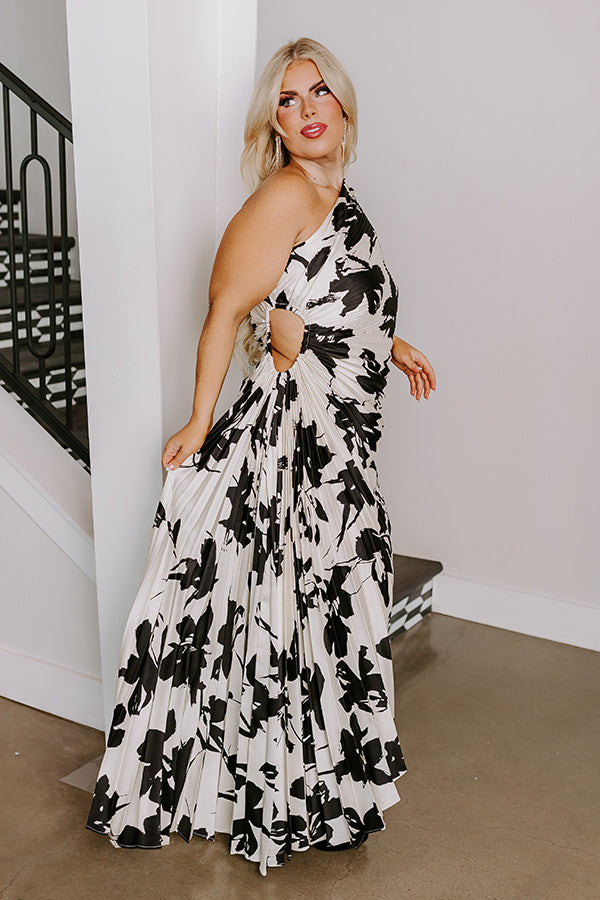 Date Night In Paris Floral Maxi Dress Curves 1XL / cream Date Night In Paris Floral Maxi Dress Curves 1XL / cream